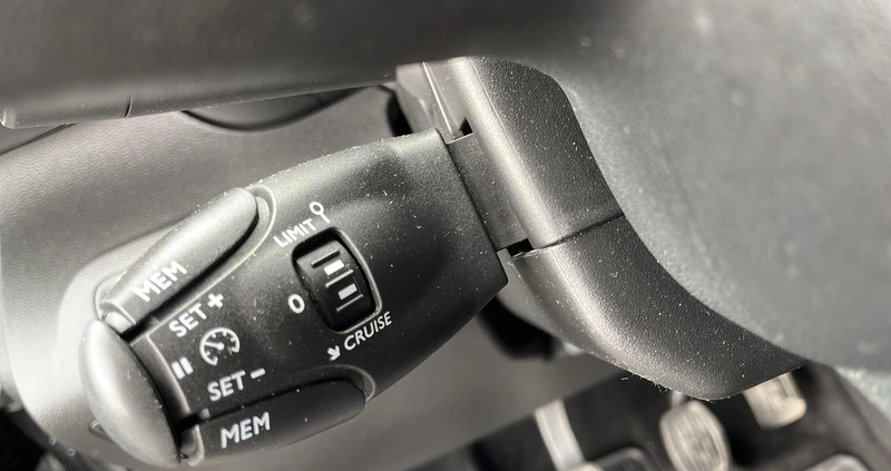 Toyota Proace City Verso cena 86900 przebieg: 49725, rok produkcji 2020 z Ostroróg małe 211